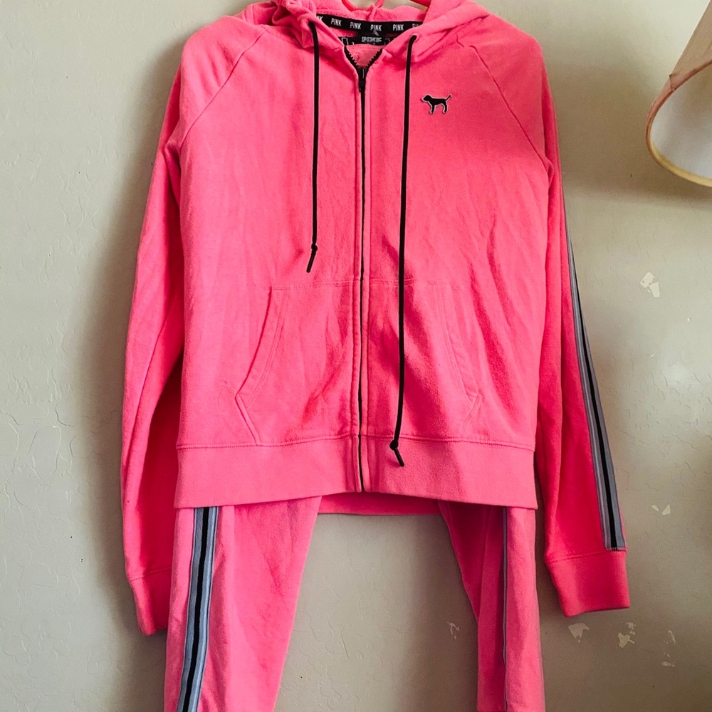 Pink set